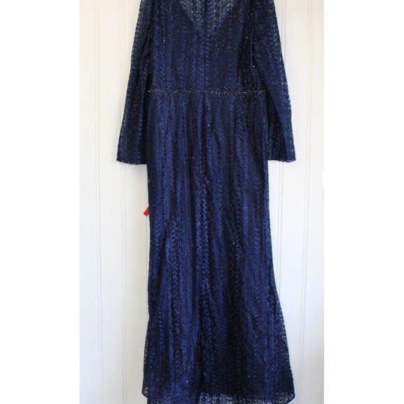 MAC‎ DUGGAL 20271 EMBROIDERED LONG SLEEVE V-NECK TRUMPET MIDNIGHT GOWN Size 16 - Picture 9 of 9